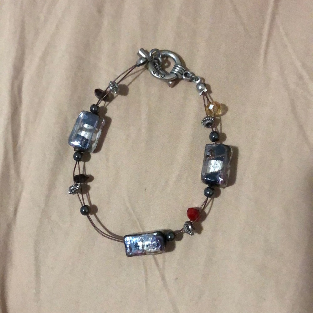 Wire bracelet